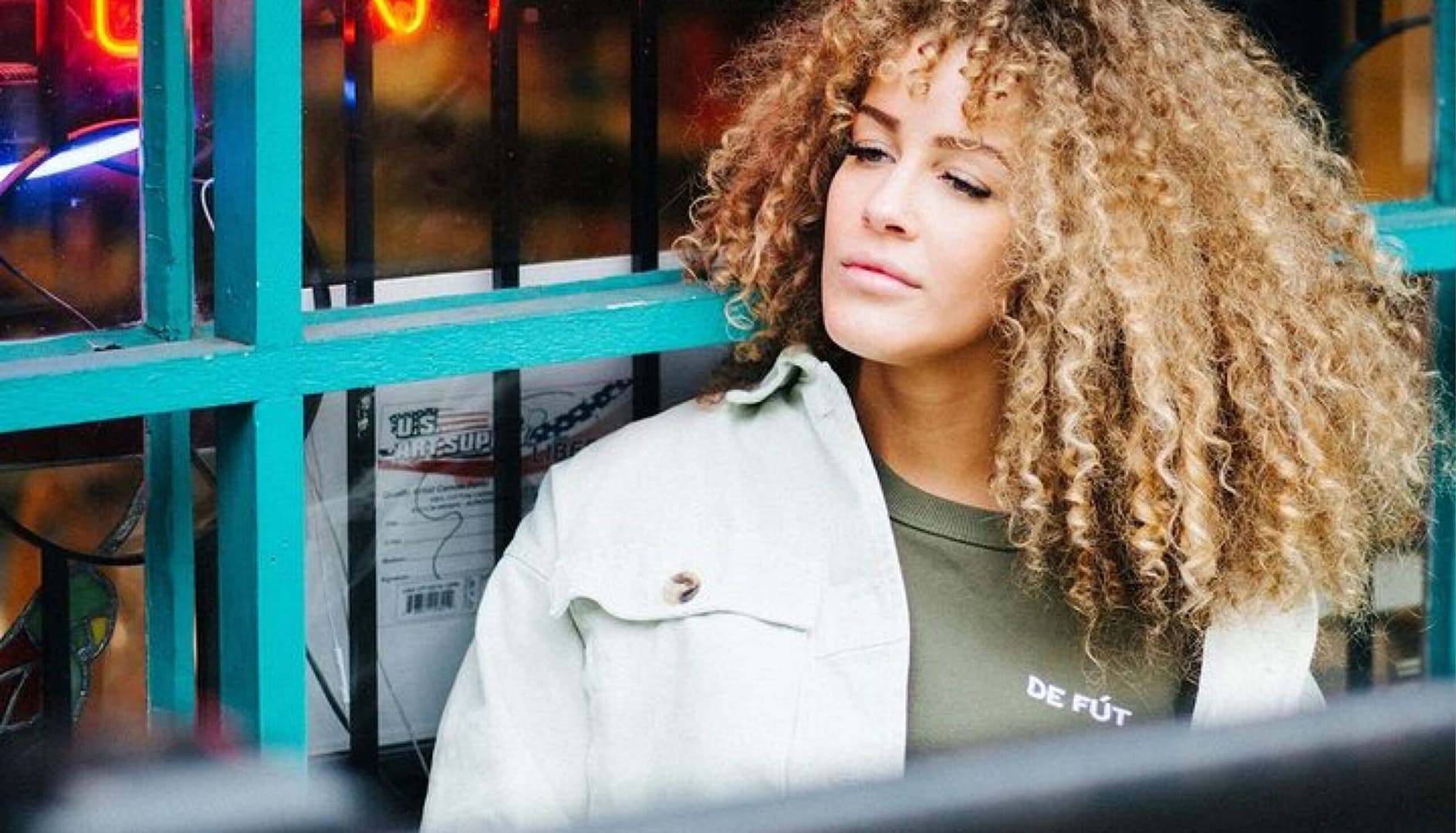 DeFut-Image-Lifestyle-6